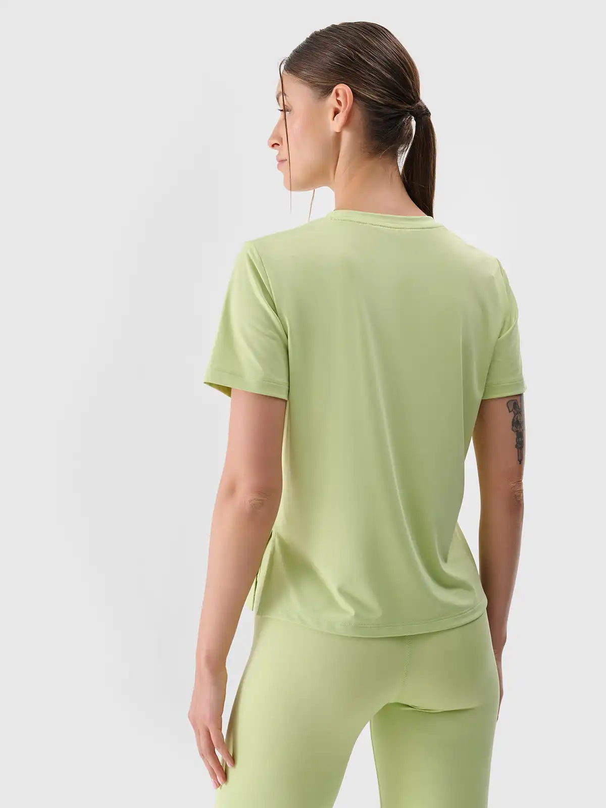T-shirt de Treino Oversized de Secagem Rápida para Mulher