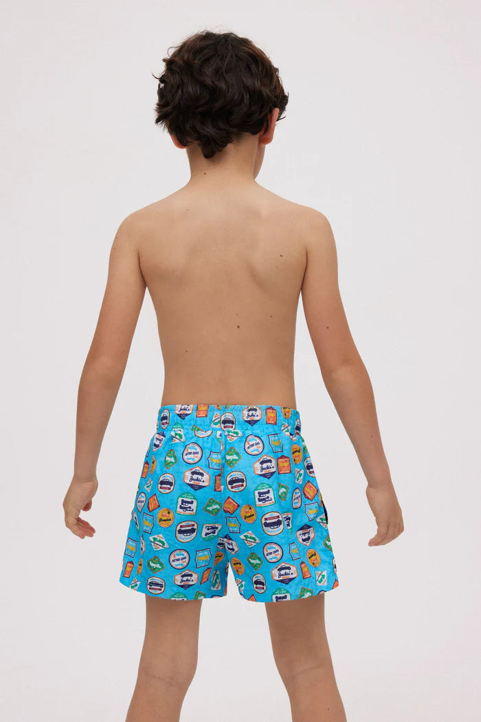 Boys' short swim trunks with retro car print